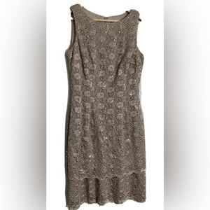 Alex Evenings Sequins Tiered Gold Bridal Cocktail Dress Sleeveless Size …